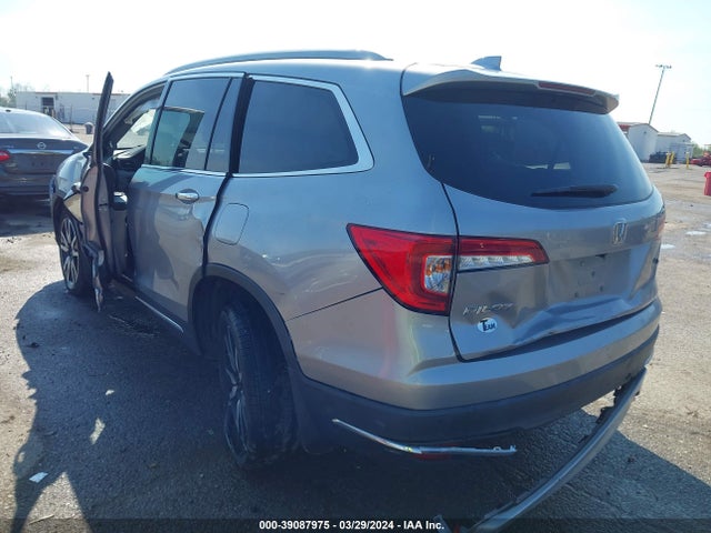 Honda Pilot Touring 2019 5FNYF5H61KB042446 Image 3