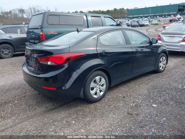 Hyundai ELANTRA SE 2016 5NPDH4AE4GH672443 Image 4
