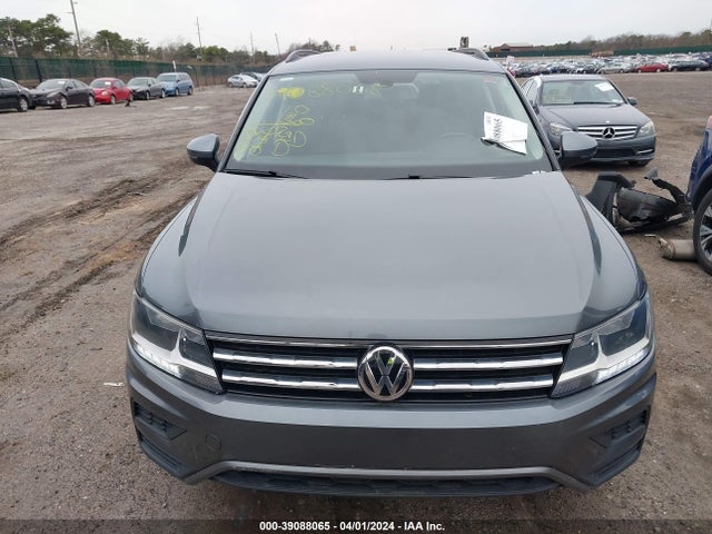 3VV3B7AX5KM128859 Volkswagen Tiguan 2.0t Se/2.0t Sel/2.0t Sel R-line/2.0t Sel R-line Black