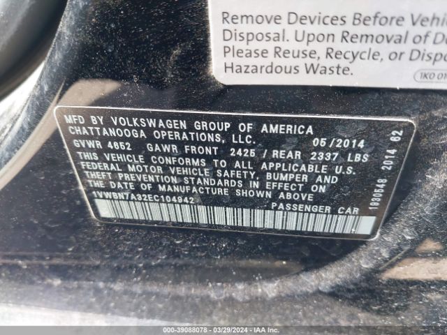 1VWBN7A32EC104942 Volkswagen Passat 2.0l Tdi Se