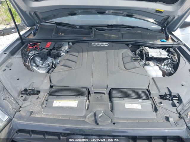 WA1VAAF7XKD031016 Audi Q7 55 Premium