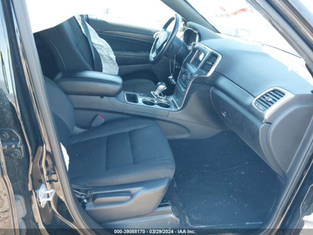 1C4RJFAG3MC545634 Jeep Grand Cherokee Laredo E 4x4