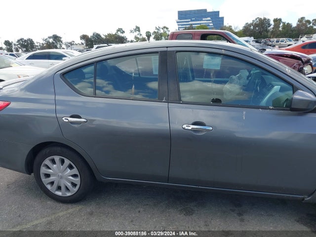Nissan Versa 1.6 Sv 2018 3N1CN7AP1JL872391 Image 13