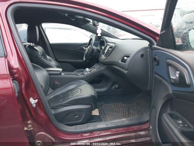 1C3CCCBB3FN606932 Chrysler 200 S