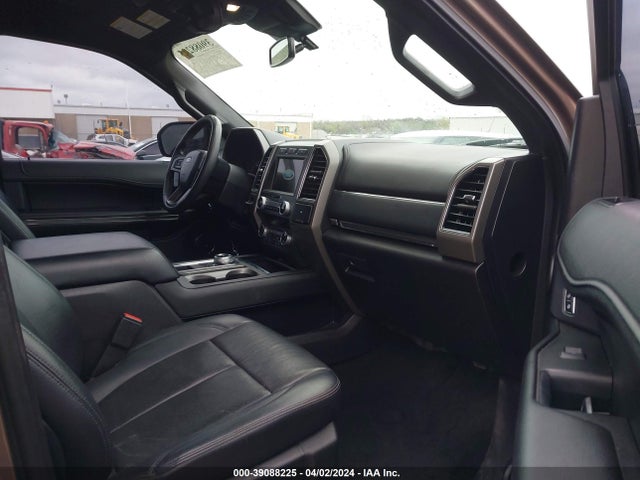 Ford Expedition Xlt 2019 1FMJU1HT9KEA11903 Image 5