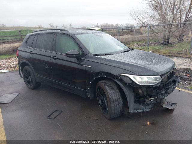 Продажа на аукционе авто 2023 Volkswagen Tiguan 2.0t Se R-line Black, vin: 3VVCB7AX8PM064436, номер лота: 39088228