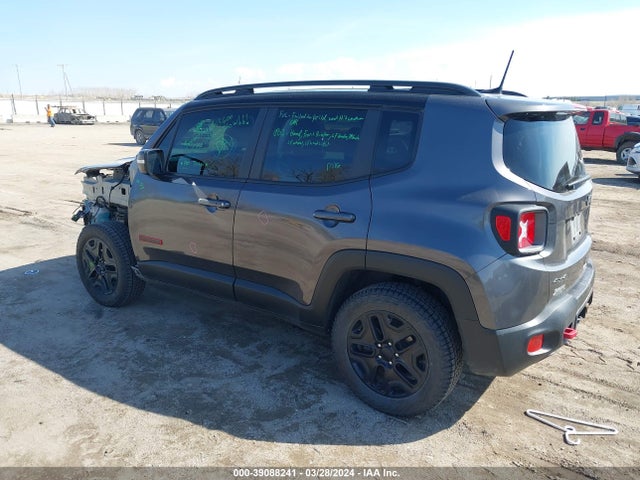 ZACCJBCBXJPH13700 Jeep Renegade Trailhawk 4x4