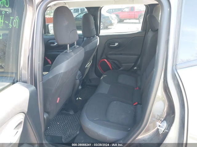 ZACCJBCBXJPH13700 Jeep Renegade Trailhawk 4x4