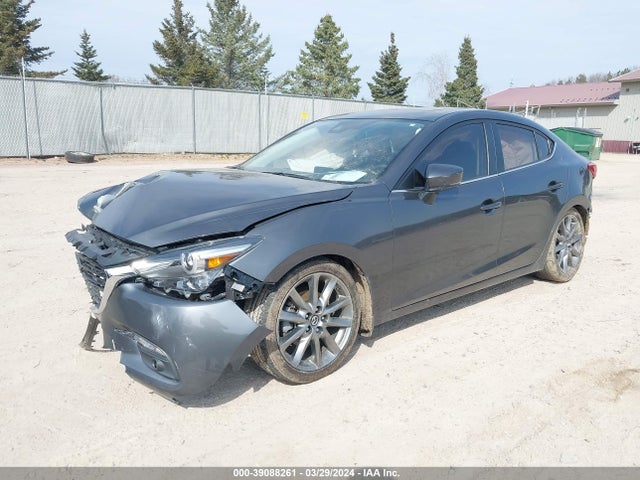 3MZBN1W31JM211463 Mazda Mazda3 Grand Touring