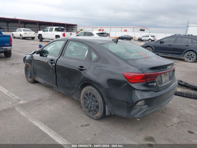 3KPF24AD9NE431383 KIA FORTE FE