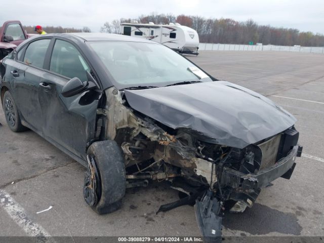 3KPF24AD9NE431383 KIA FORTE FE