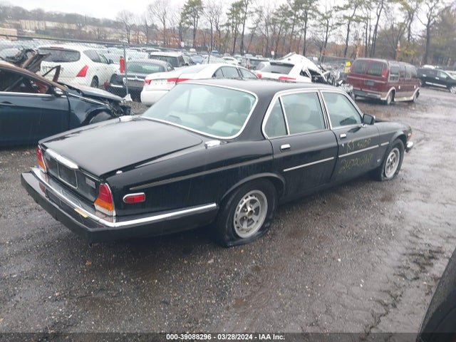 1985 JAGUAR XJ6 SAJAV1346FC412832 Photo 3