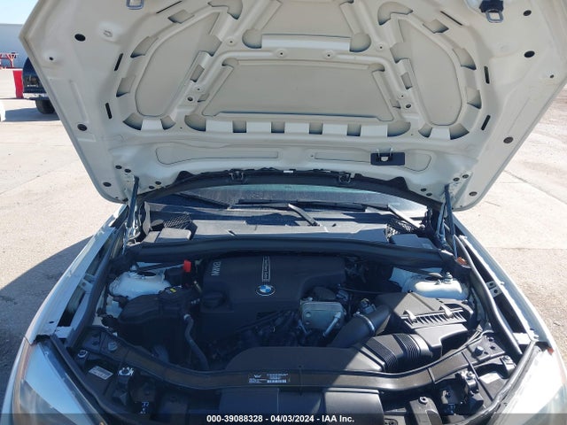 BMW X1 Sdrive28i 2015 WBAVM1C5XFVZ94432 Image 10