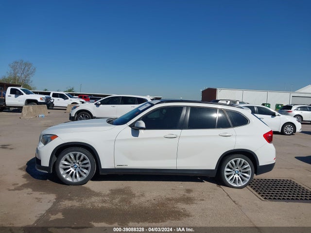 BMW X1 Sdrive28i 2015 WBAVM1C5XFVZ94432 Image 14