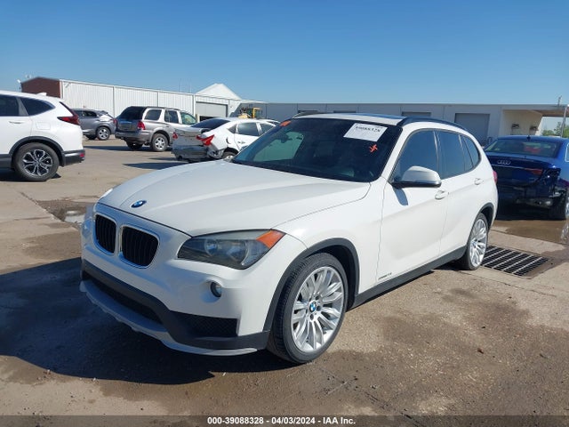 BMW X1 Sdrive28i 2015 WBAVM1C5XFVZ94432 Image 2