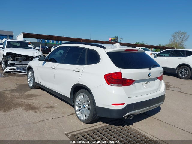 BMW X1 Sdrive28i 2015 WBAVM1C5XFVZ94432 Image 3