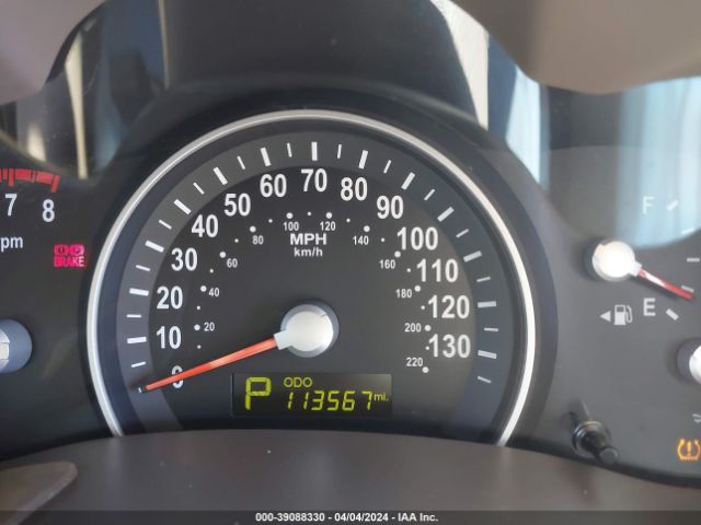 KNDMG4C72E6571541 KIA SEDONA LX