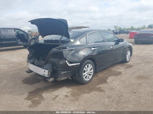 Nissan Altima 2.5 S 2014 1N4AL3AP0EN232087 Image 4