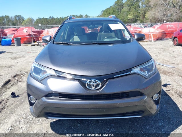 Toyota Rav4 Xle 2016 JTMWFREV8GJ073333 Image 13