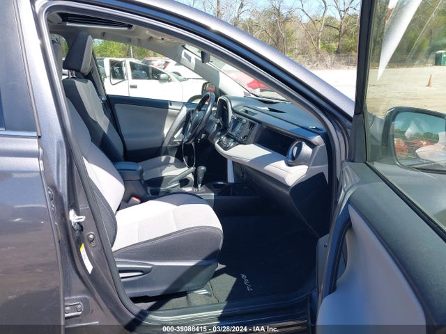 Toyota Rav4 Xle 2016 JTMWFREV8GJ073333 Image 5