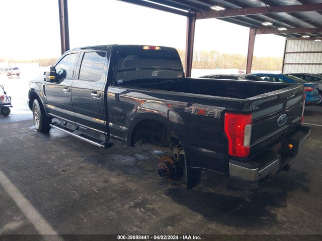 Ford F-250 Xlt 2018 1FT7W2BT6JEB27226 Image 3