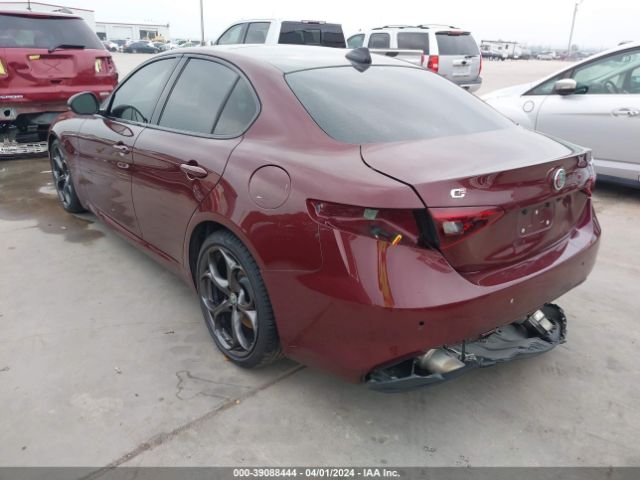 ZARFAMBNXK7608650 Alfa Romeo Giulia Ti Sport Rwd