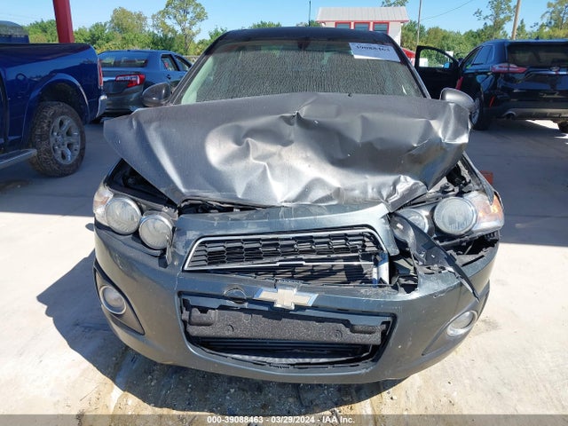 Chevrolet Sonic Ltz Auto 2016 1G1JE5SB5G4146150 Image 12