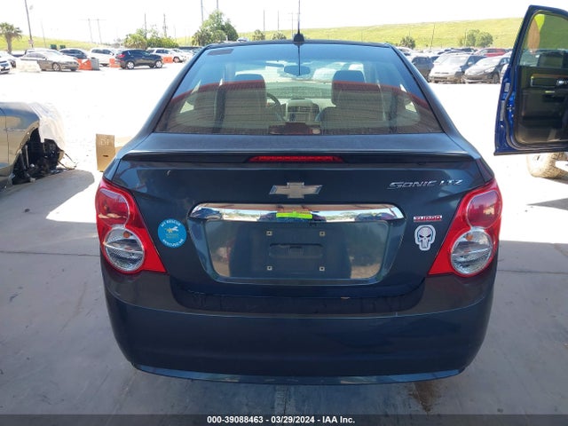 Chevrolet Sonic Ltz Auto 2016 1G1JE5SB5G4146150 Image 16