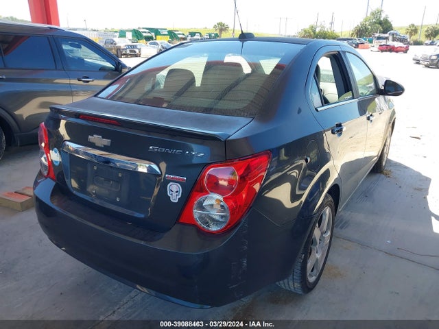 Chevrolet Sonic Ltz Auto 2016 1G1JE5SB5G4146150 Image 4