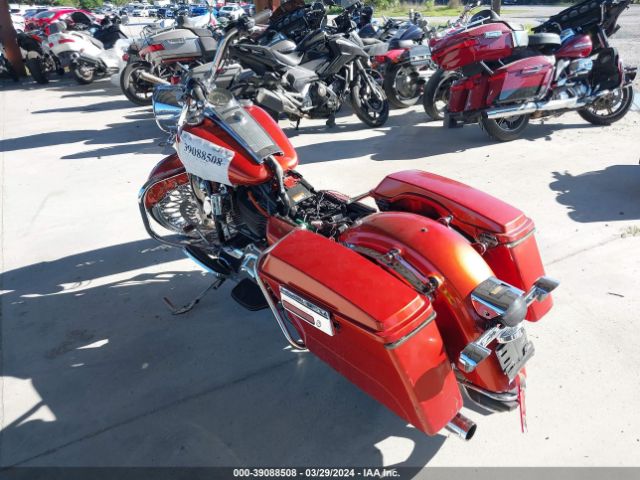 2011 HARLEY-DAVIDSON FLHR 1HD1FB417BB615040 Photo 2