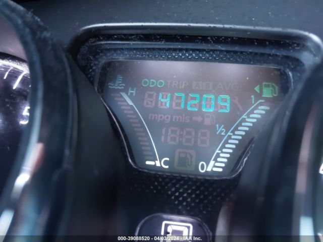 3N1CN7AP4GL883085 Nissan Versa 1.6 Sl