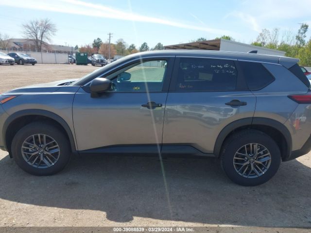 5N1BT3AA1PC893891 Nissan Rogue S Fwd