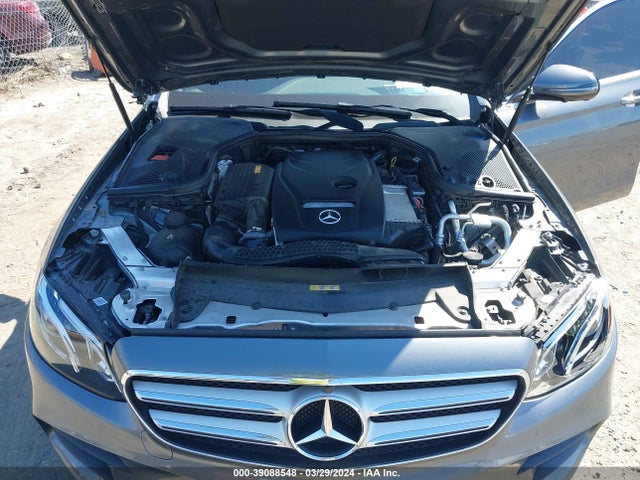 Mercedes-Benz E 300 2019 WDDZF4JB1KA647376 Image 10