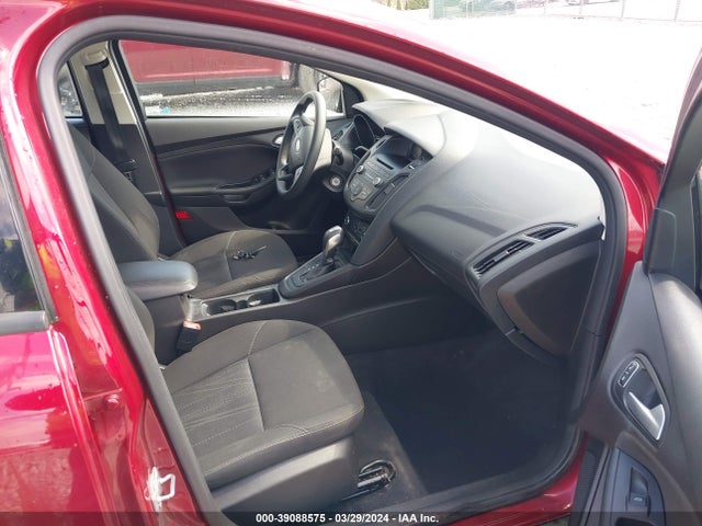 Ford FOCUS SE 2016 1FADP3F27GL378340 Image 5