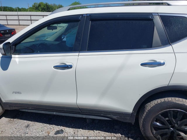 Nissan ROGUE SV 2018 5N1AT2MV7JC785206 Image 15