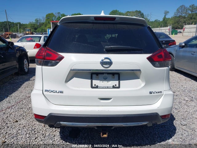 Nissan ROGUE SV 2018 5N1AT2MV7JC785206 Image 17