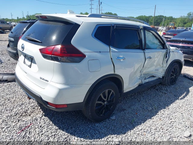 Nissan ROGUE SV 2018 5N1AT2MV7JC785206 Image 4