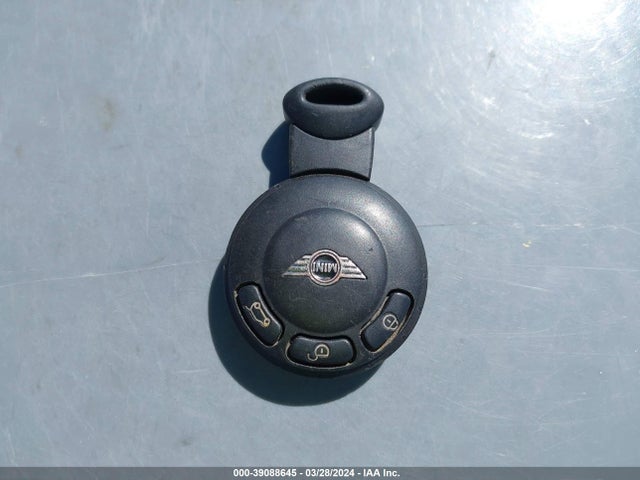 2009 MINI COOPER S WMWMF73589TW83431 Photo 10