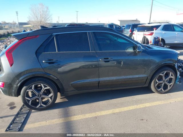 KNDCR3LE2P5032084 KIA Niro Ex Touring