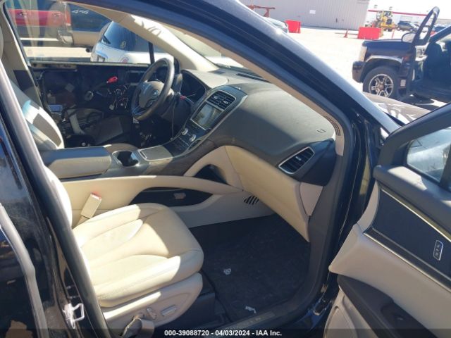 2LMPJ8KR7JBL30529 Lincoln Mkx Select