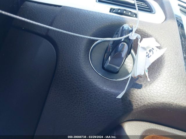 2012 VOLKSWAGEN TOUAREG WVGEK9BP7CD006580 Photo 10