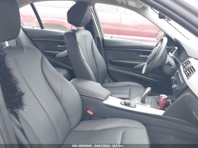 BMW 320i 2014 WBA3B1G50ENS78192 Image 5