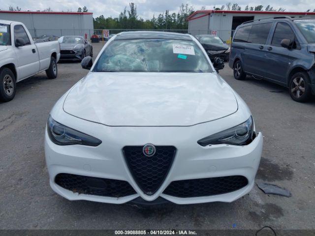 ZARFAMAN8K7613363 Alfa Romeo Giulia Sport Rwd