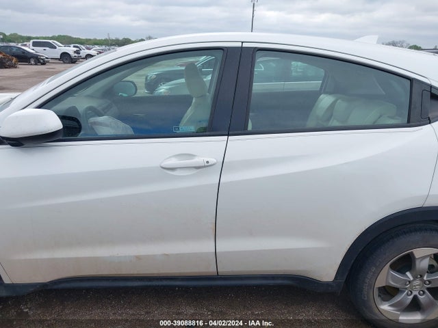 Honda HR-V LX 2018 3CZRU5G32JM713807 Image 14