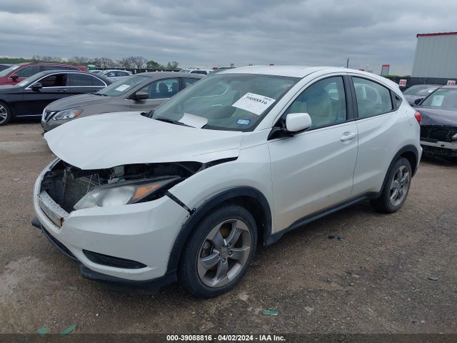 Honda HR-V LX 2018 3CZRU5G32JM713807 Image 2