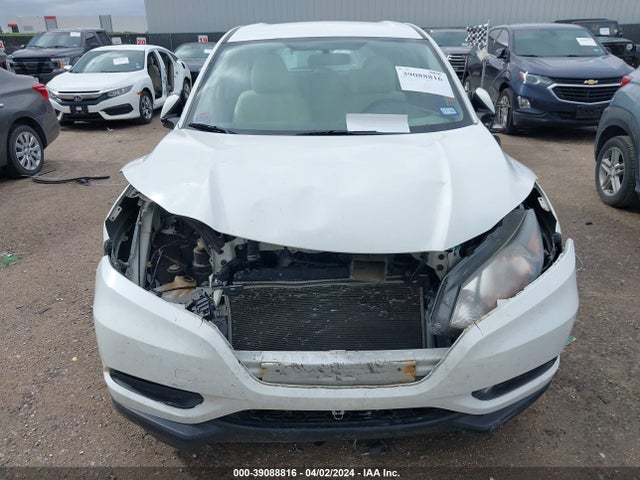 Honda HR-V LX 2018 3CZRU5G32JM713807 Image 6