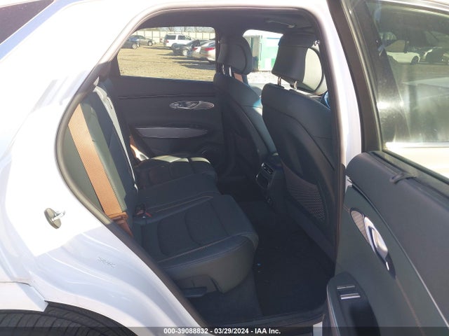Genesis Gv70 2.5t Awd 2023 KMUMADTB1PU089967 Image 8