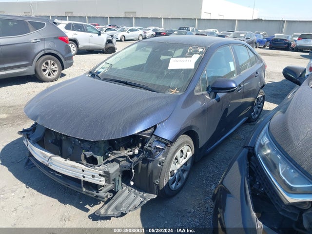 Toyota COROLLA LE 2021 5YFEPMAE2MP233201 Image 2
