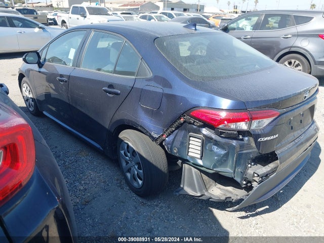 Toyota COROLLA LE 2021 5YFEPMAE2MP233201 Image 3