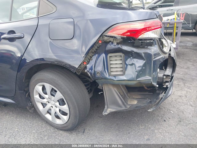Toyota COROLLA LE 2021 5YFEPMAE2MP233201 Image 6